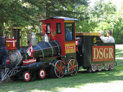 2009 DSGR Annual Garden Railway Exhibit